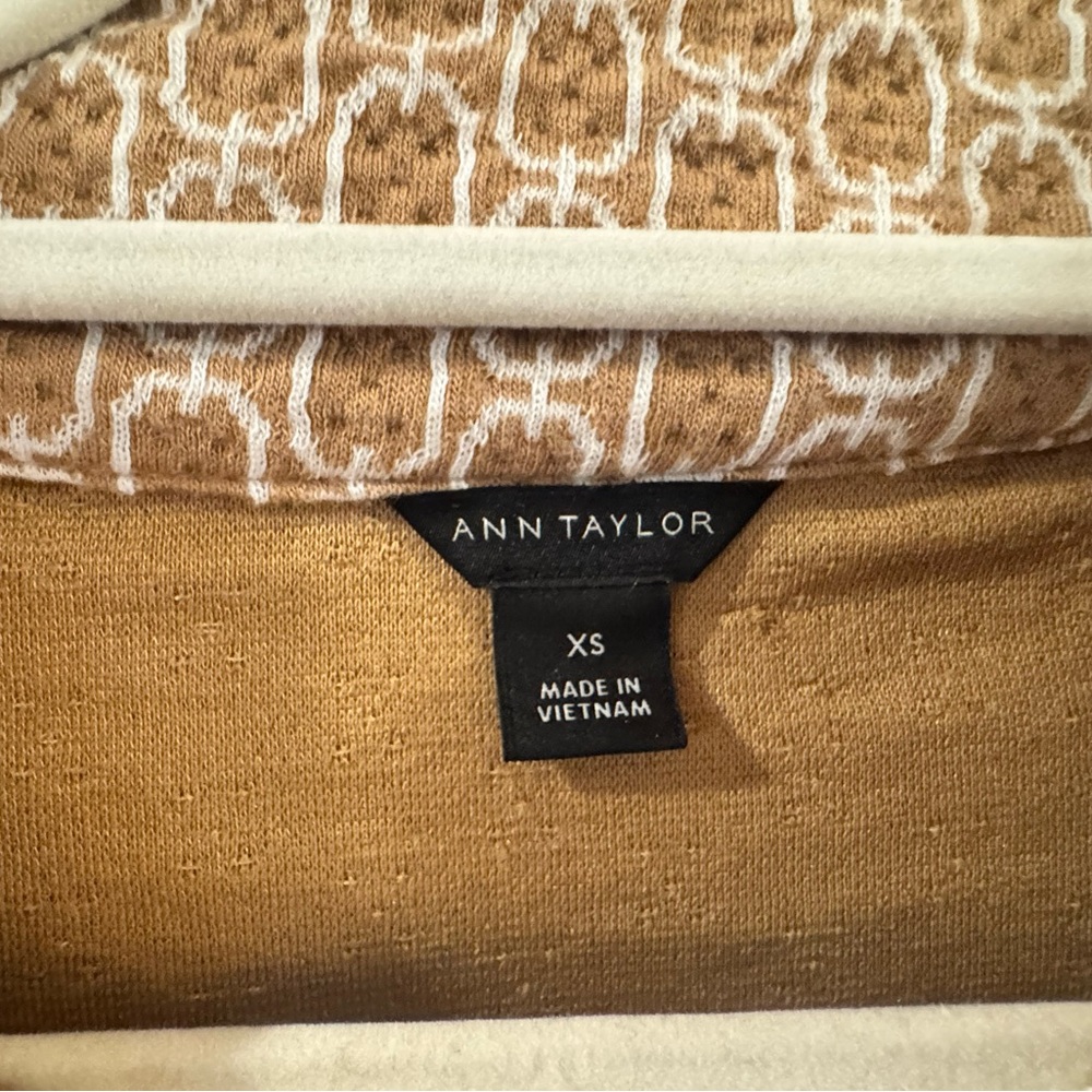 NWOT Ann Taylor XS Luxury Knit Retro Chain Link Lightweight Mockneck Sweater Top - Picture 6 of 7